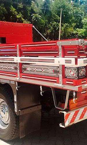 carroceria de madeira para caminhão carroceria de madeira para caminhão