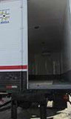 Reforma em carrocerias frigoríficas Reforma em carrocerias frigoríficas