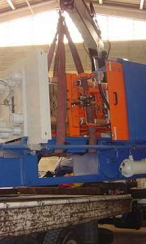 Transporte de cargas pesadas Transporte de cargas pesadas